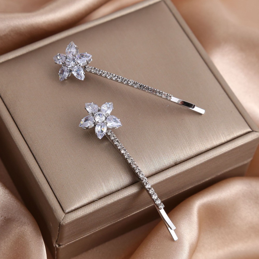Hair Care Vegan - 1 Pair Fashionable Floral Hairpins for