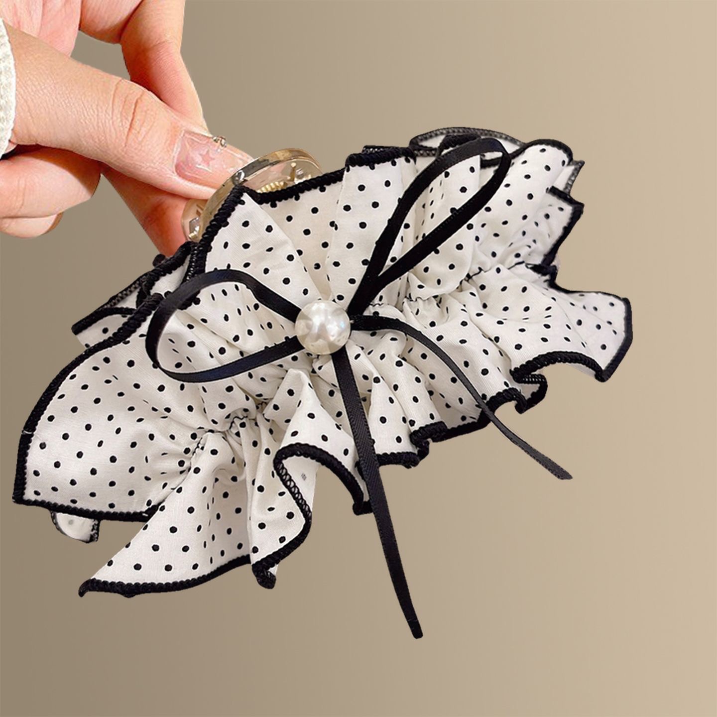 1pc Sweet and high-end fabric  - Hair Clip Claw Large ulasan dan harga